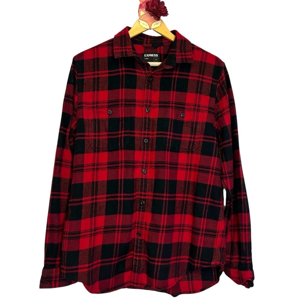 Express flannel button down red plaid chest pocket size large